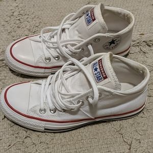 White mid rise converse all stars